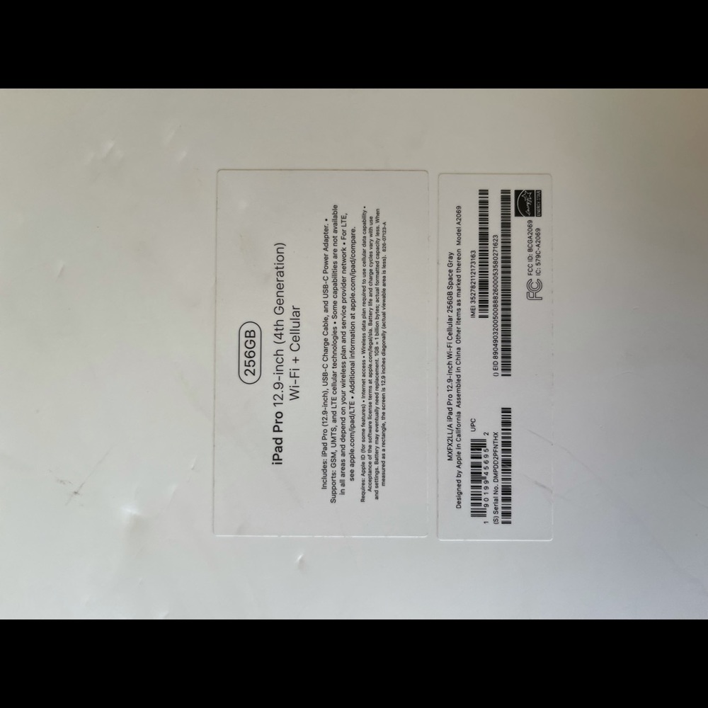 iPad Pro 12.9 Fourth generation 250g - Picture 1 of 7